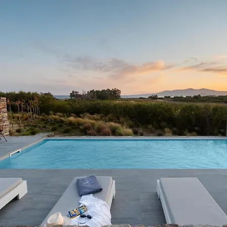 Mikri Tranquilla - Beach, Seaview, Pool, Jacuzzi Villa