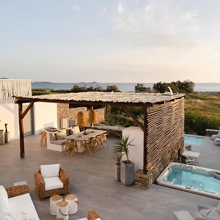Mikri Tranquilla - Beach, Seaview, Pool, Jacuzzi Plaka (Naxos)