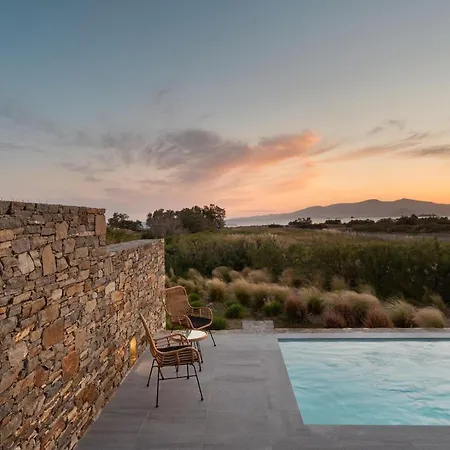 Mikri Tranquilla - Beach, Seaview, Pool, Jacuzzi Villa *