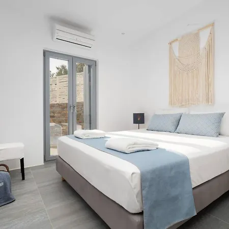 Mikri Tranquilla - Beach, Seaview, Pool, Jacuzzi Villa Pláka